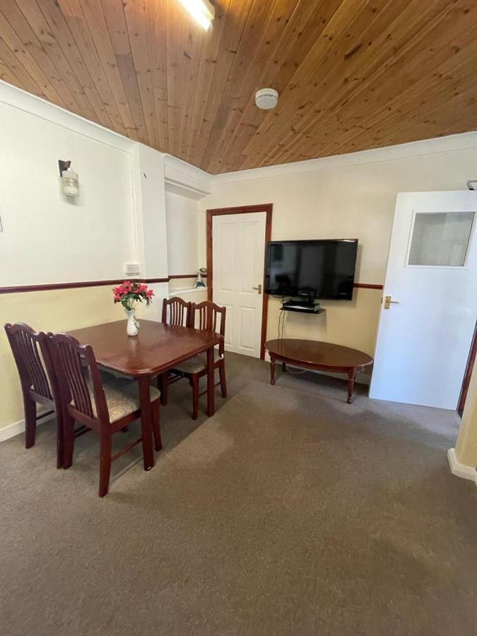Near Sea House Stay Bangor (Gwynedd) Exterior foto
